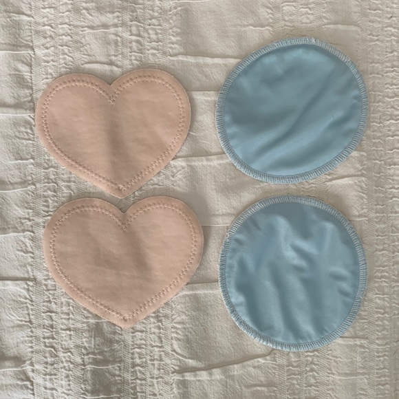 Bamboobies Reusable Nursing Pads - Picture 2 of 5